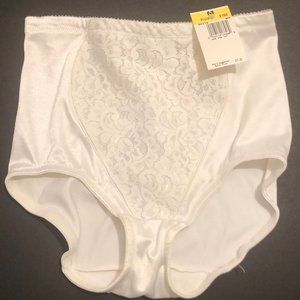 Playtex Shapewear Nylon Brief Medium Firm Support Style 2102  NEW Color white